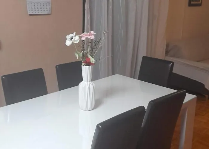 Apartment Mario
